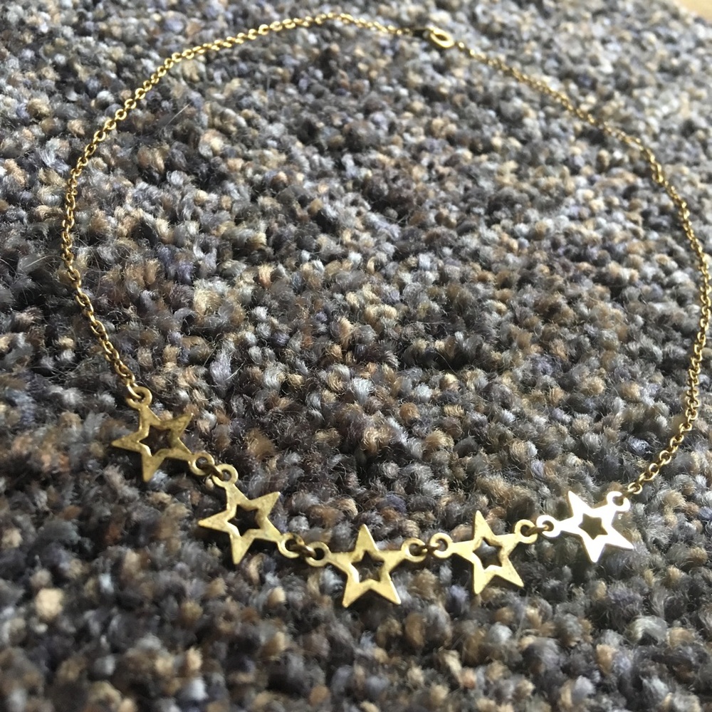 Gold 5 Star Necklace - Picture 5 of 10
